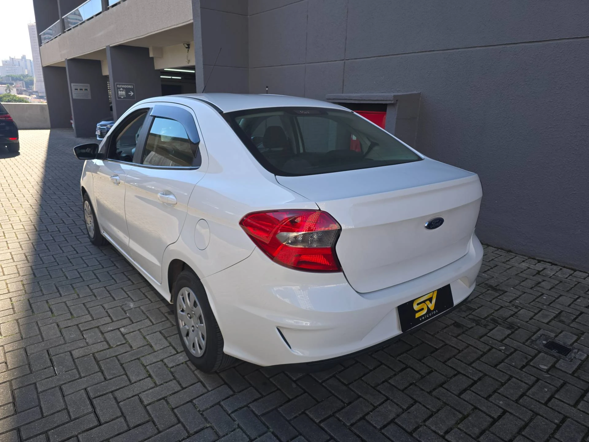 FORD KA