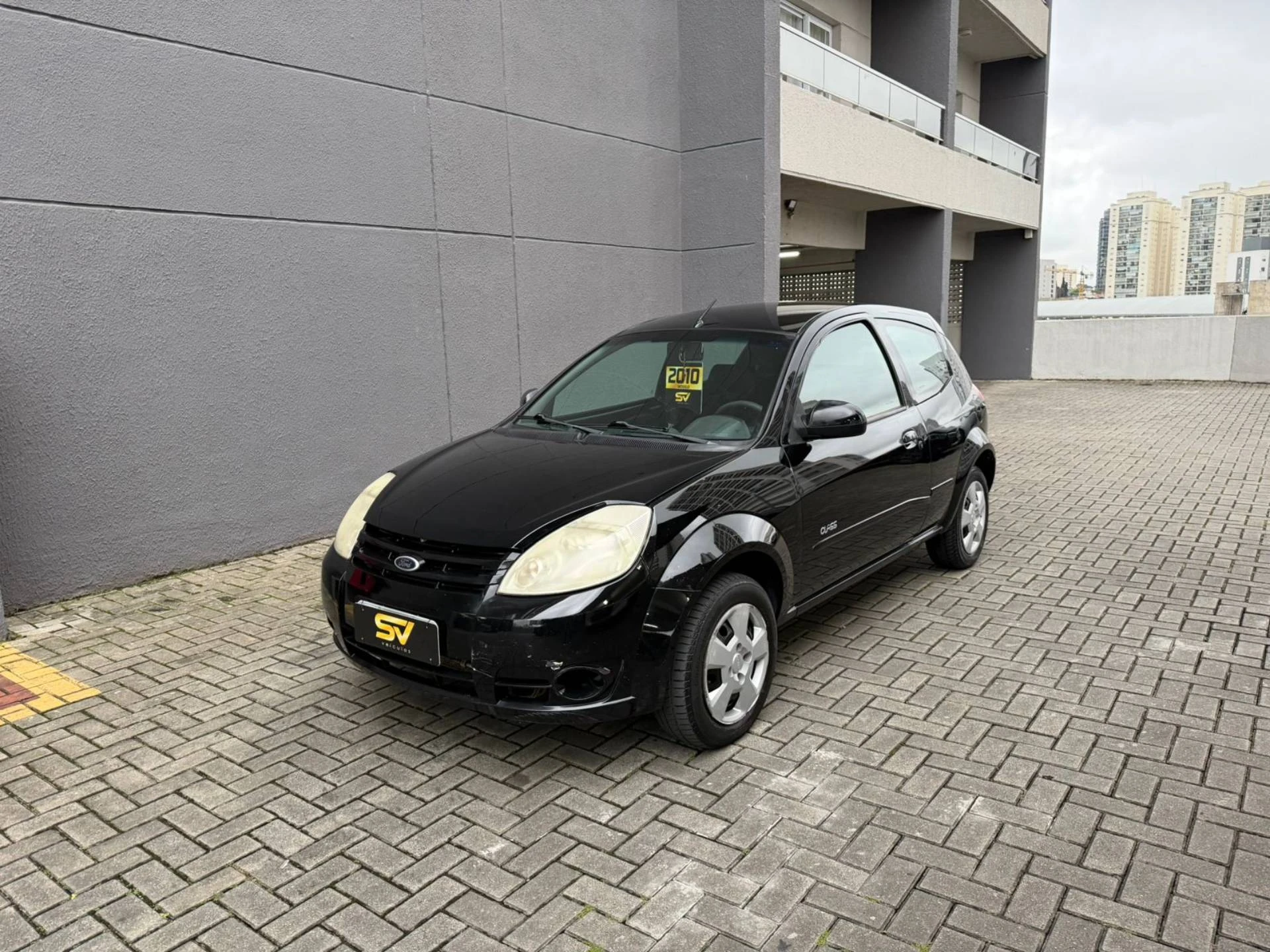 FORD KA
