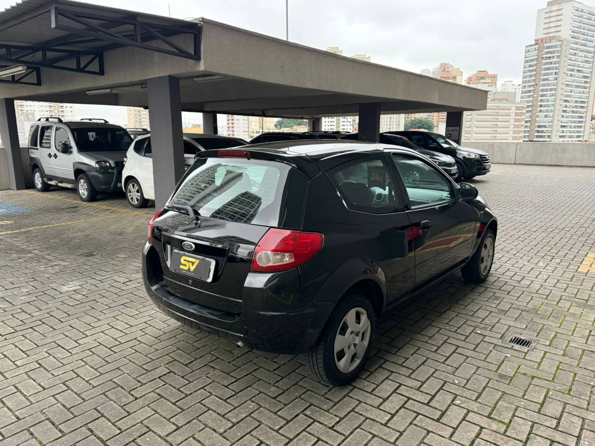FORD KA