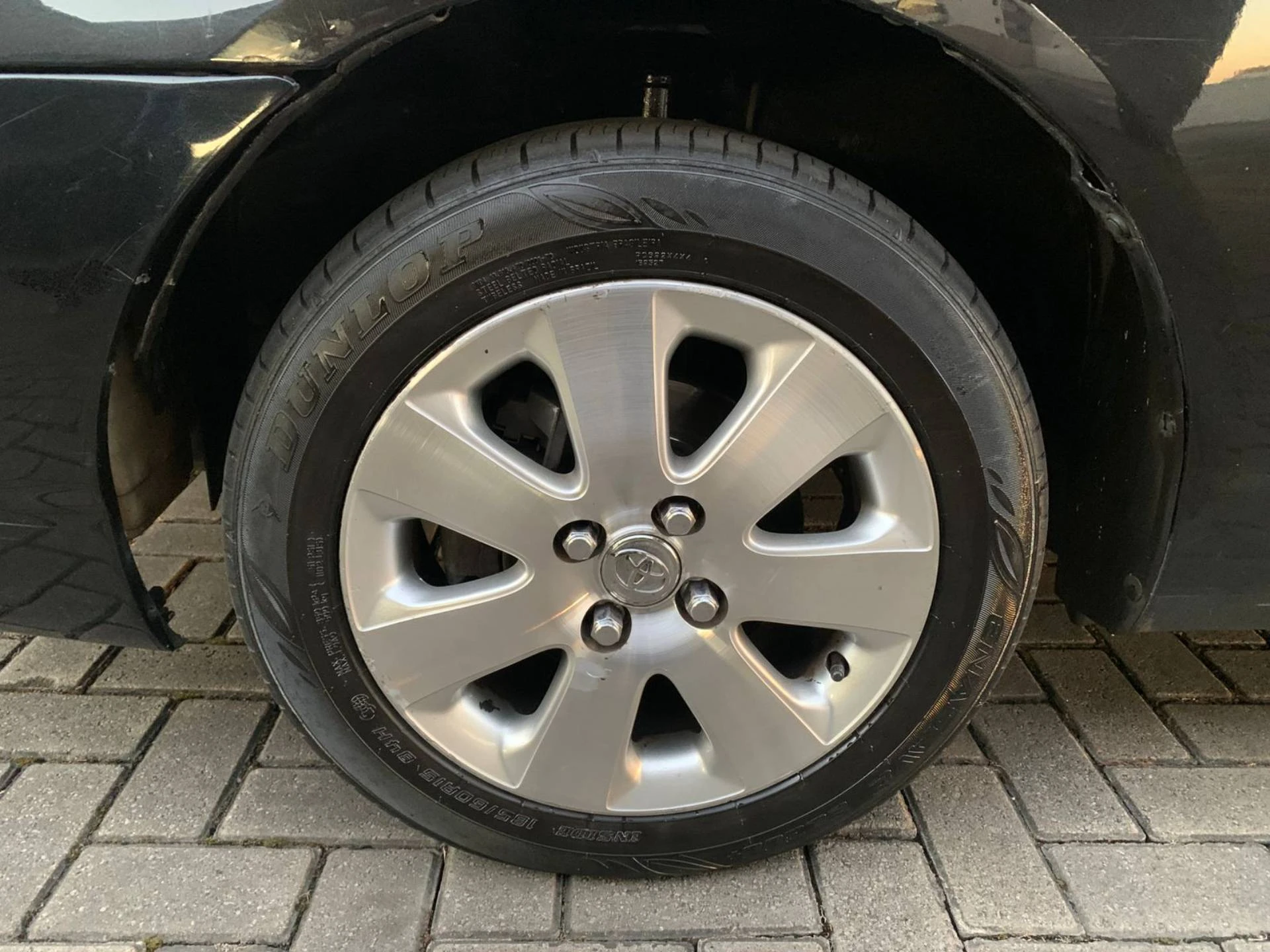 TOYOTA FIELDER