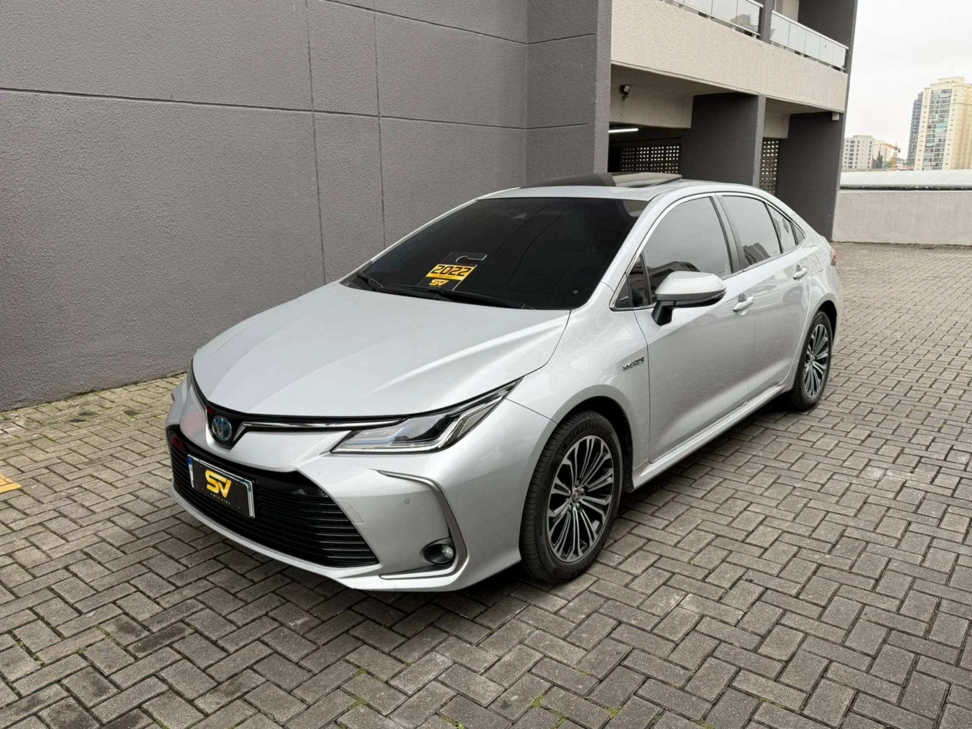 TOYOTA COROLLA