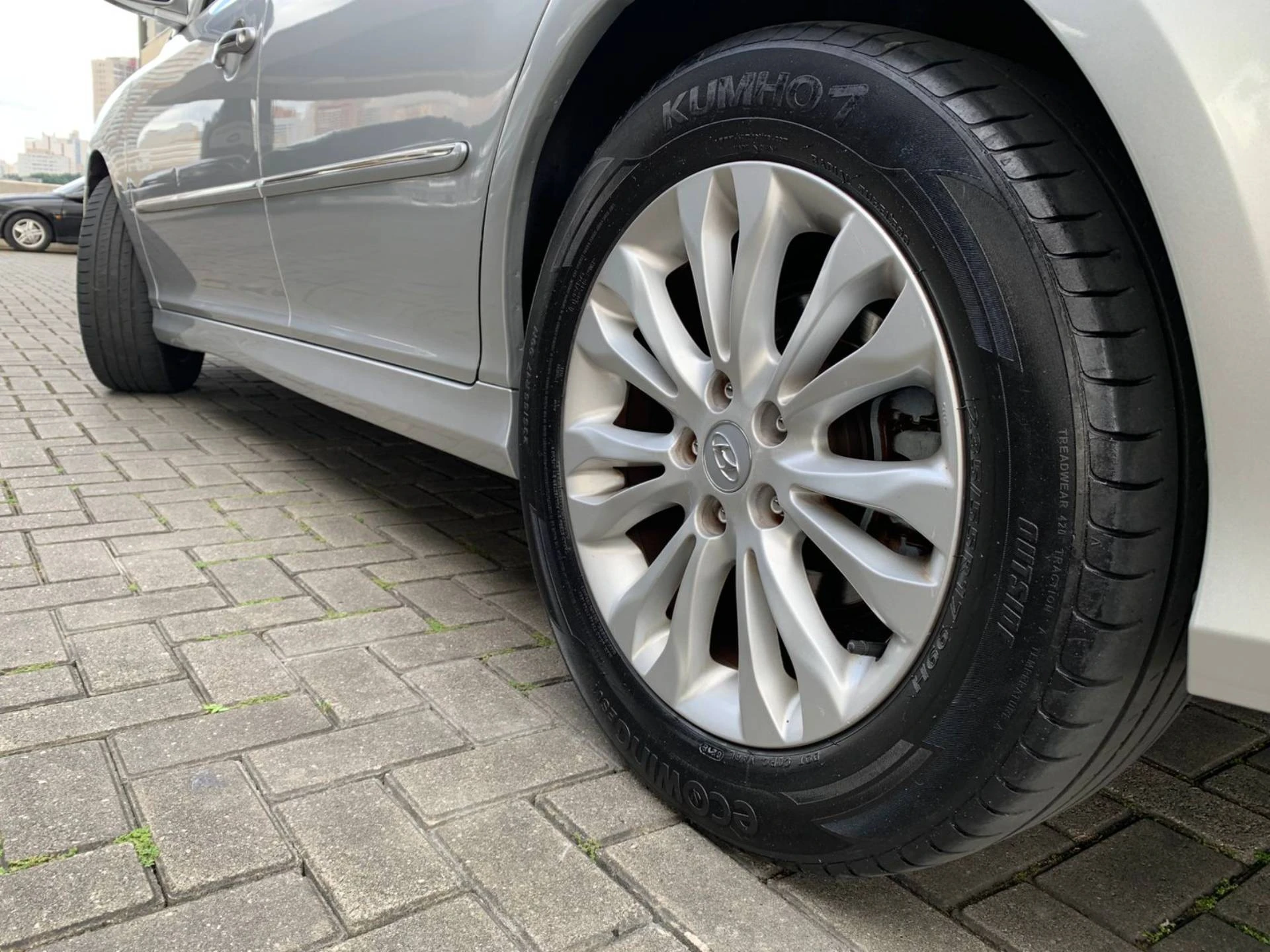 HYUNDAI AZERA