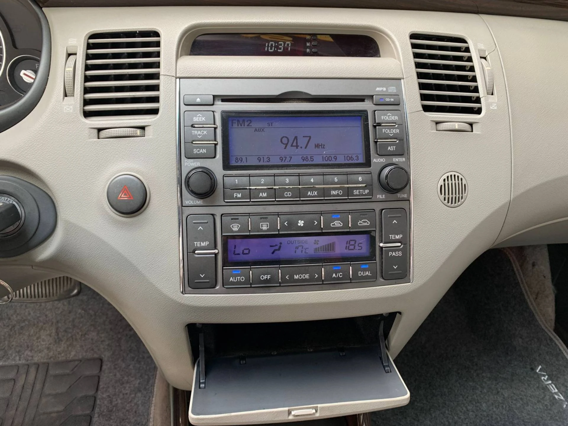 HYUNDAI AZERA