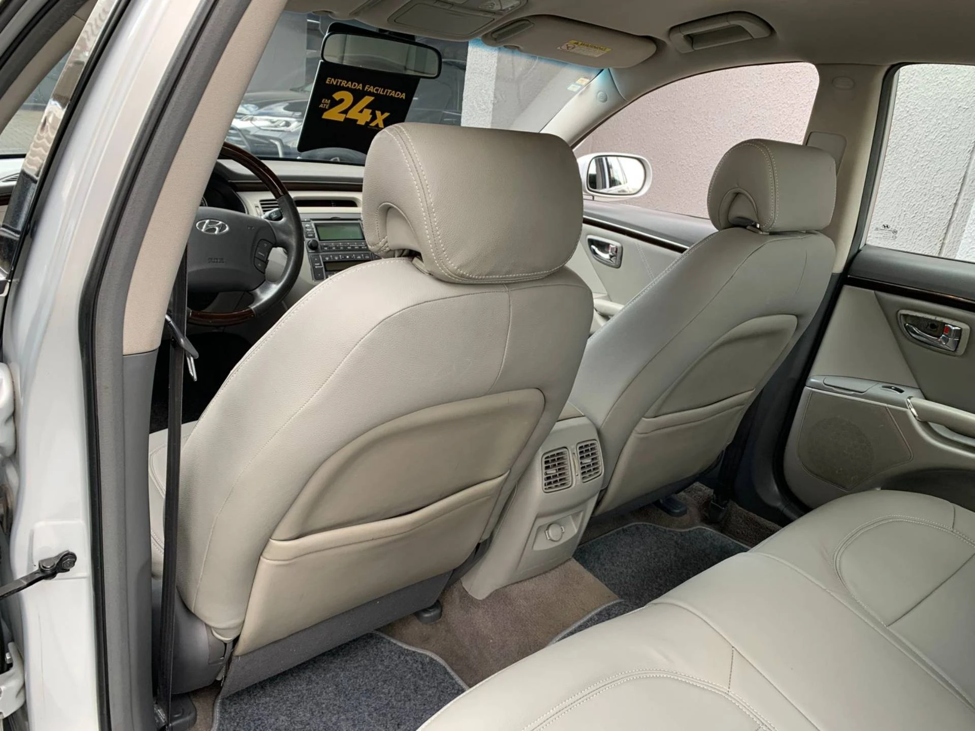 HYUNDAI AZERA