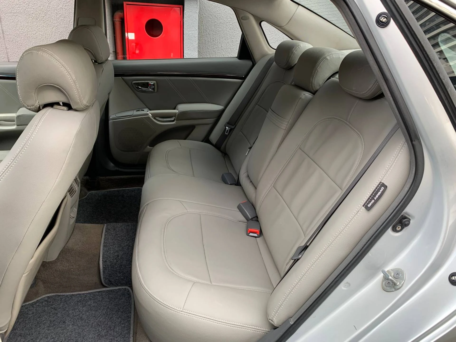 HYUNDAI AZERA
