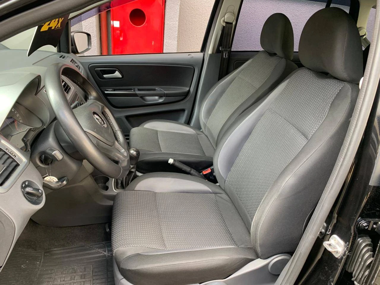 VOLKSWAGEN SPACEFOX