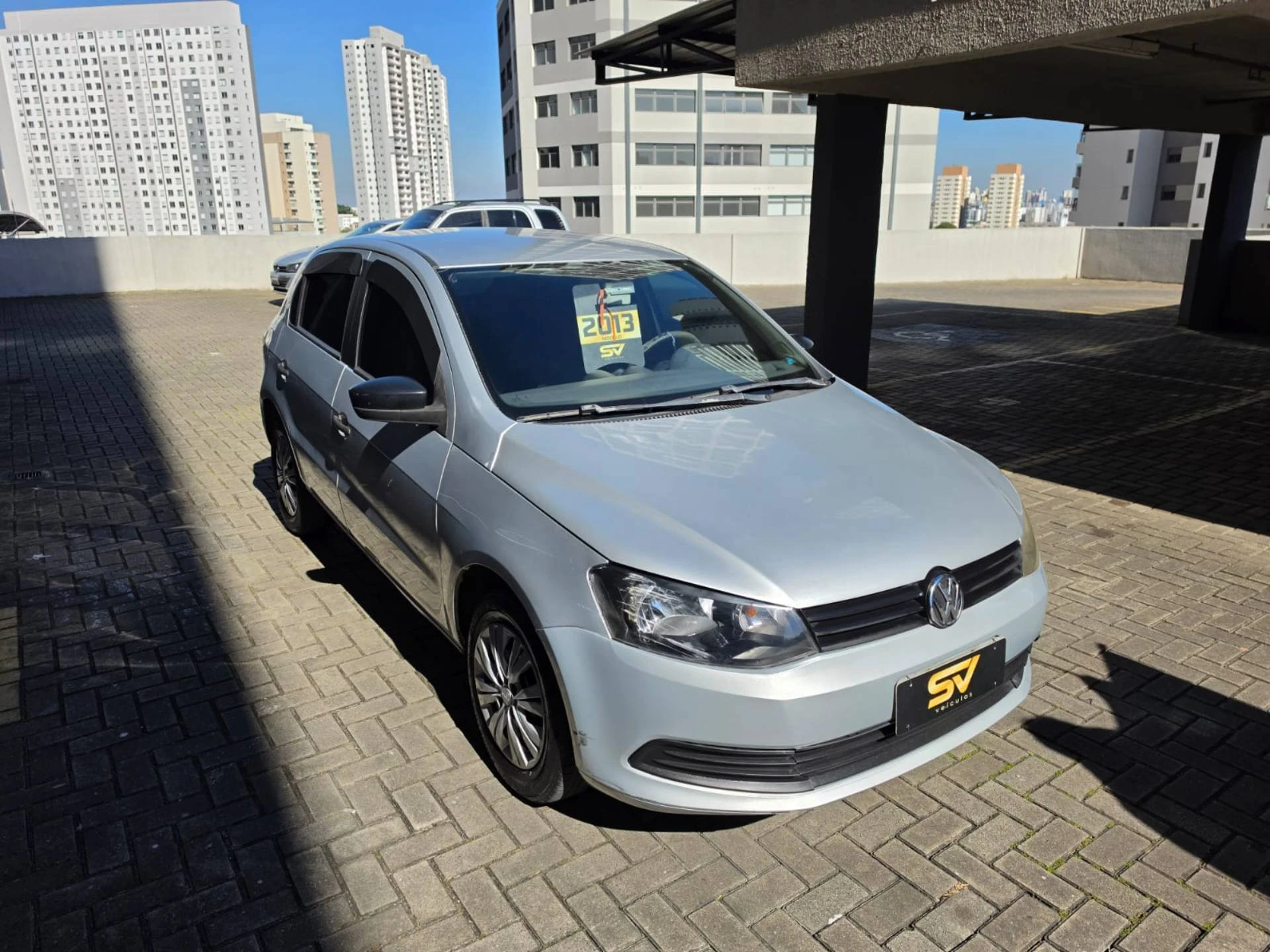 VOLKSWAGEN GOL