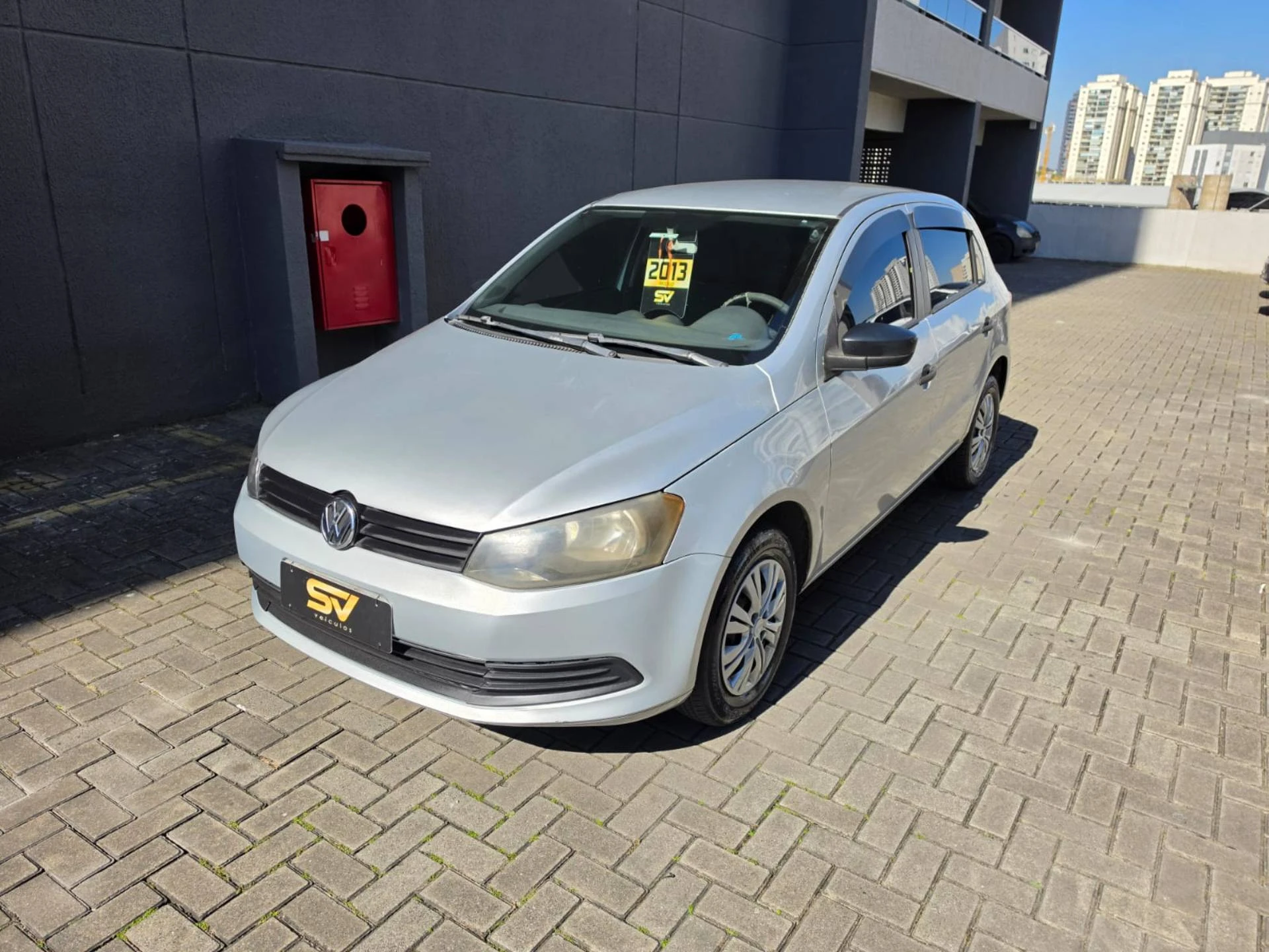 VOLKSWAGEN GOL