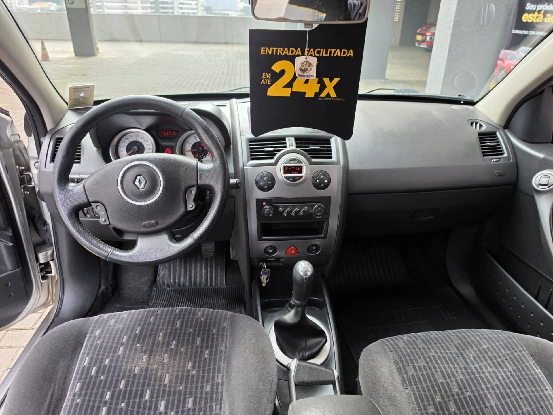 RENAULT MEGANE