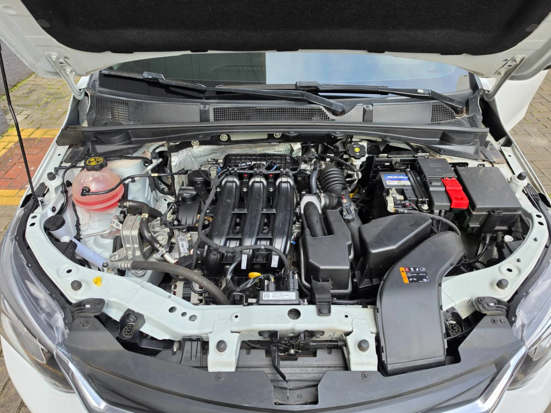 CHEVROLET ONIX