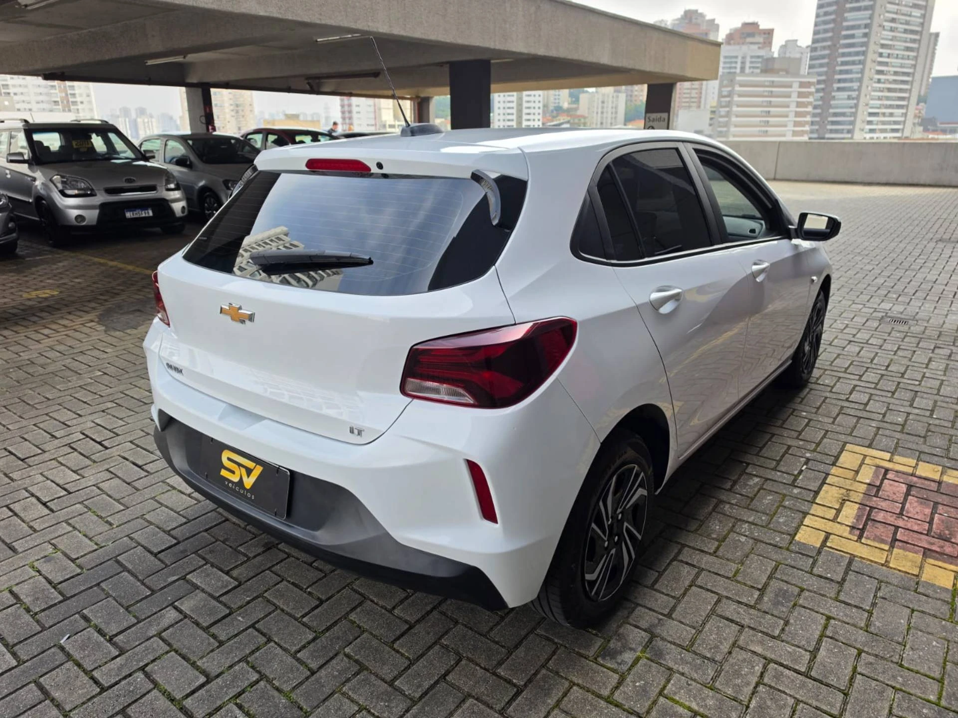 CHEVROLET ONIX