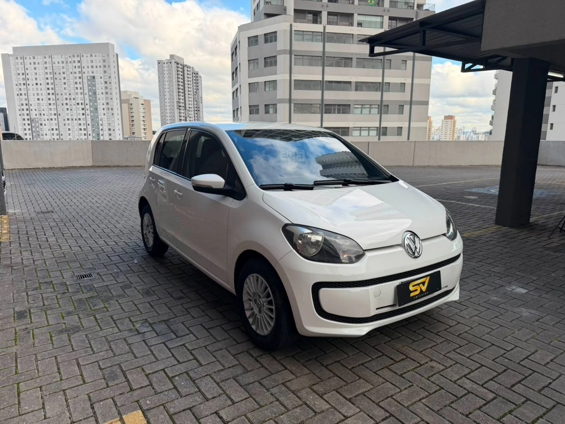 VOLKSWAGEN UP