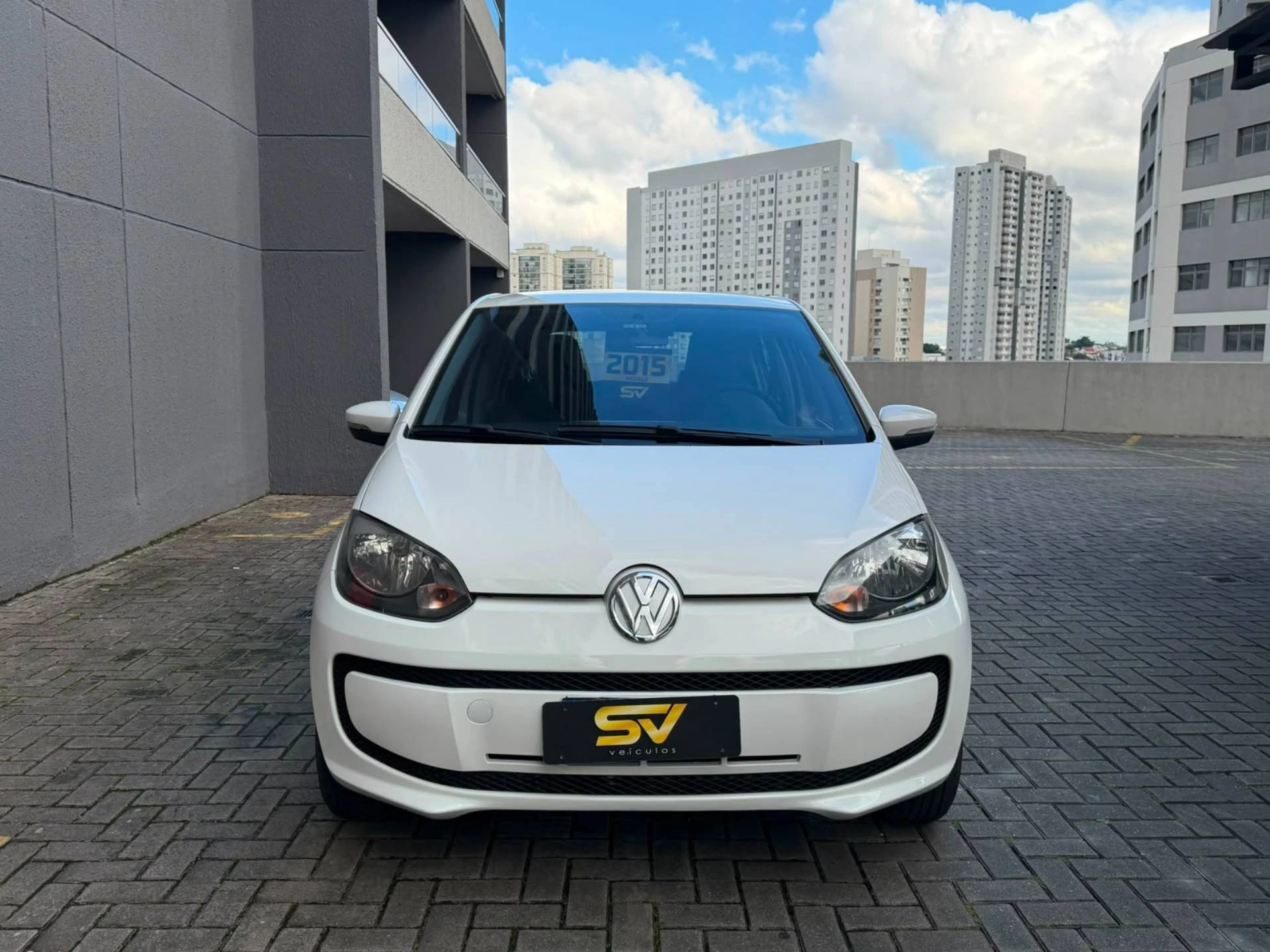 VOLKSWAGEN UP