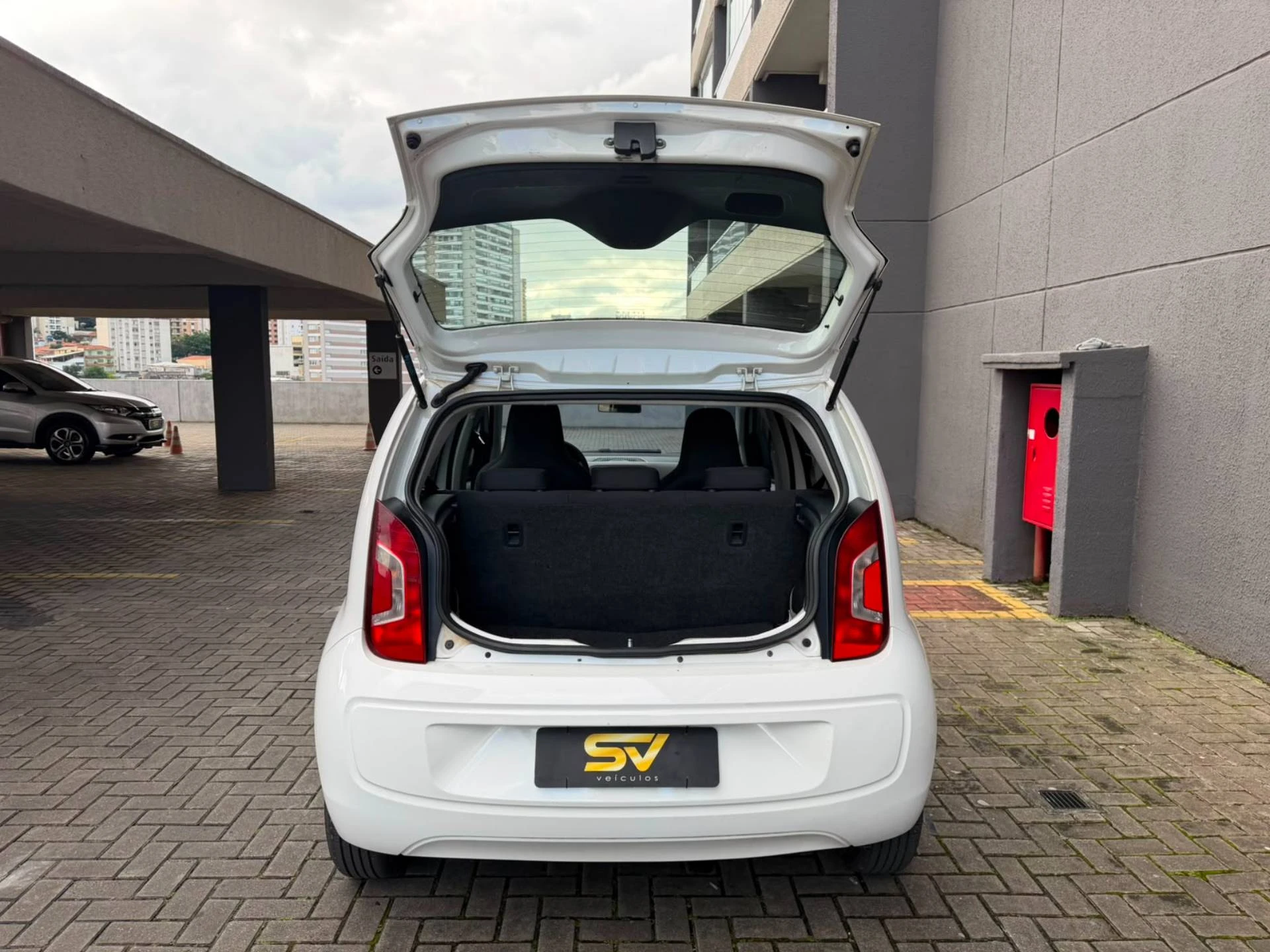 VOLKSWAGEN UP
