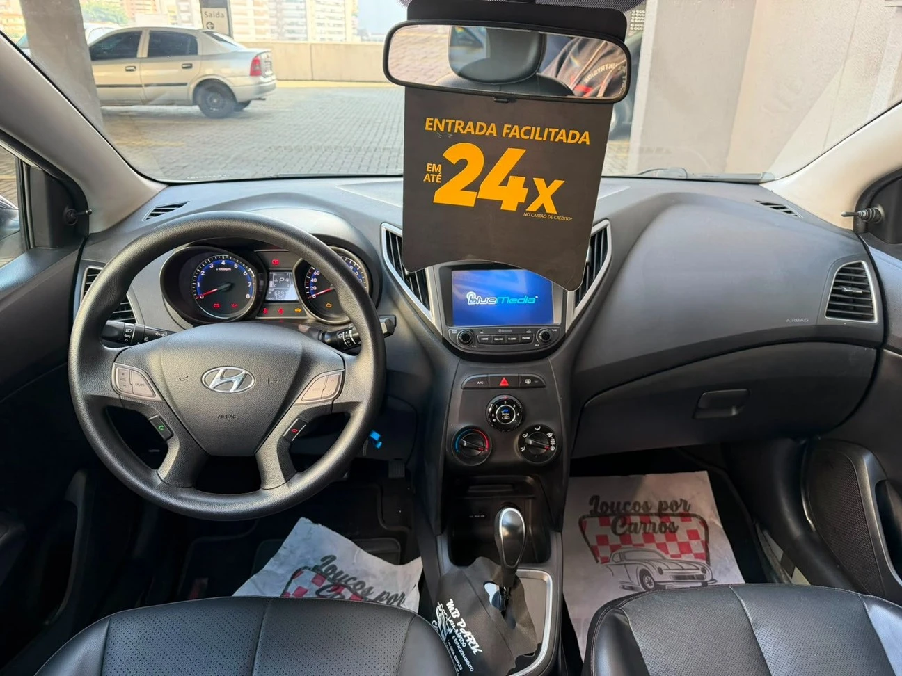 HYUNDAI HB20