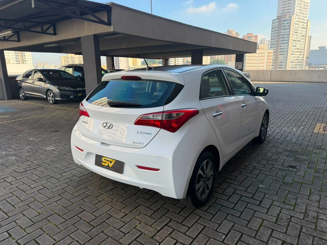 HYUNDAI HB20