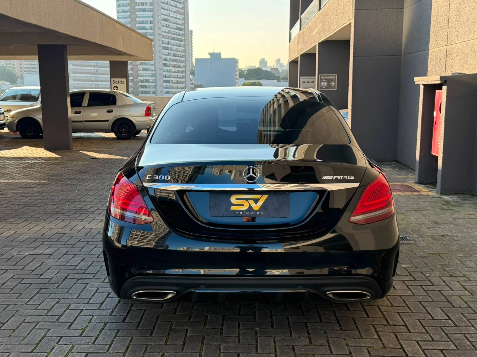 MERCEDES-BENZ C 300