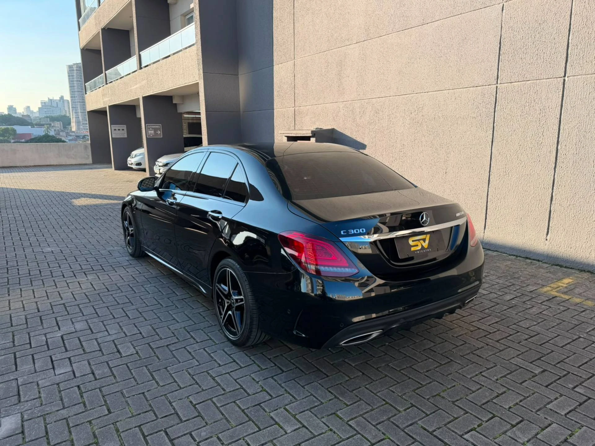 MERCEDES-BENZ C 300