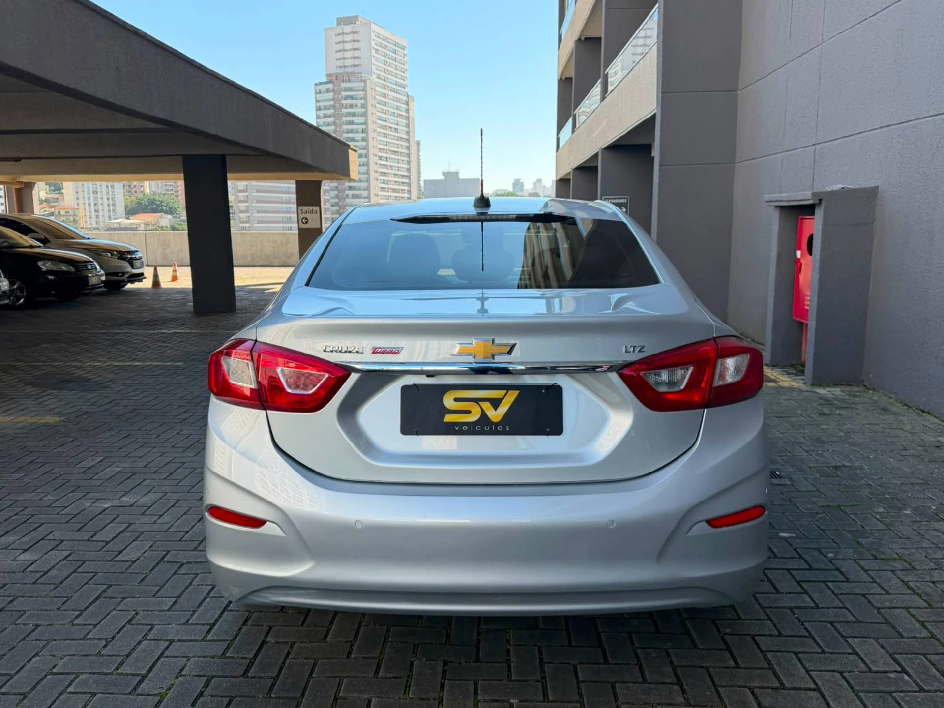 CHEVROLET CRUZE
