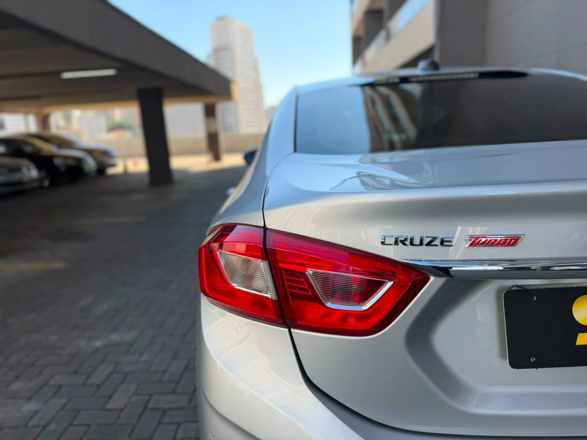 CHEVROLET CRUZE