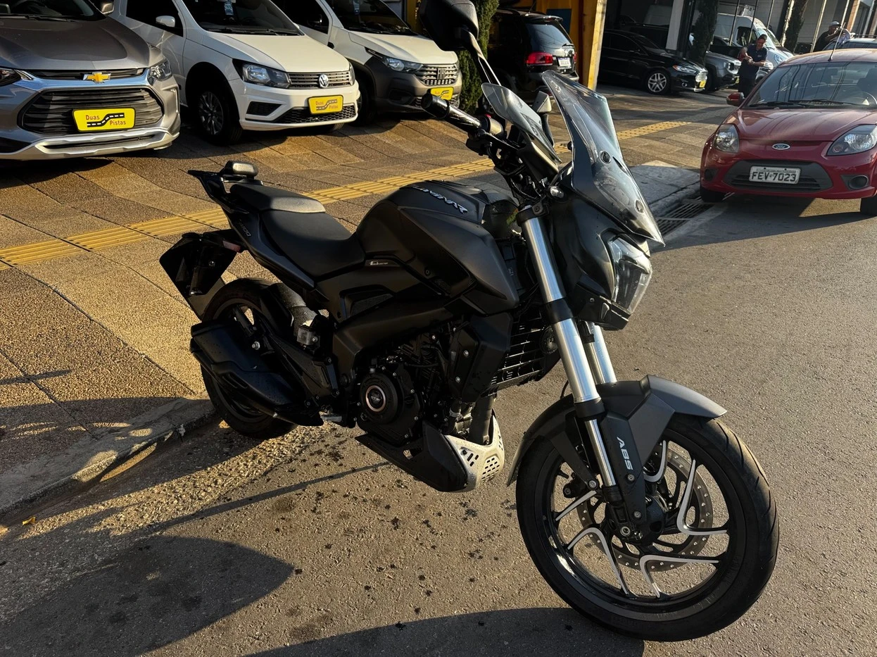 BAJAJ DOMINAR 400