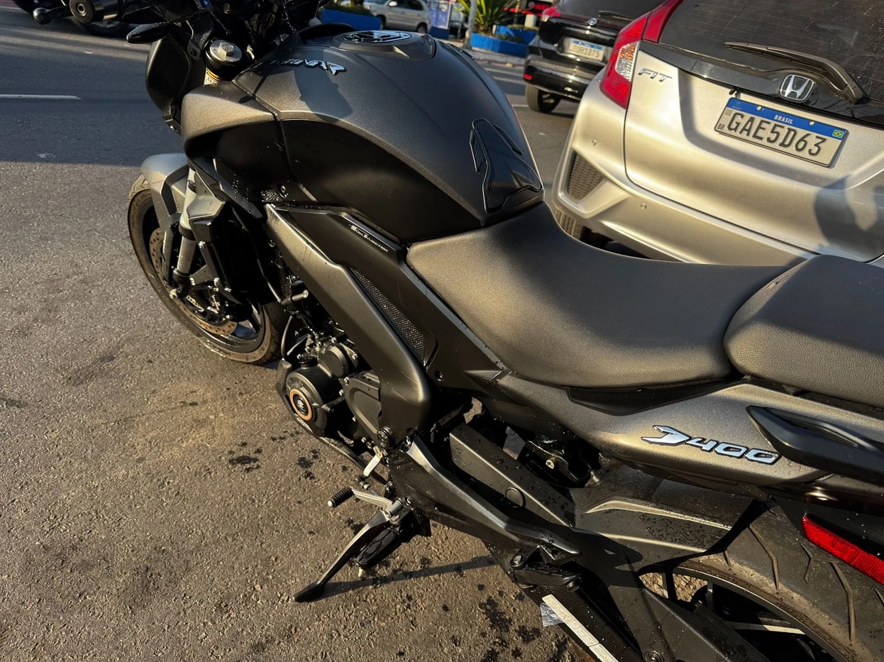 BAJAJ DOMINAR 400