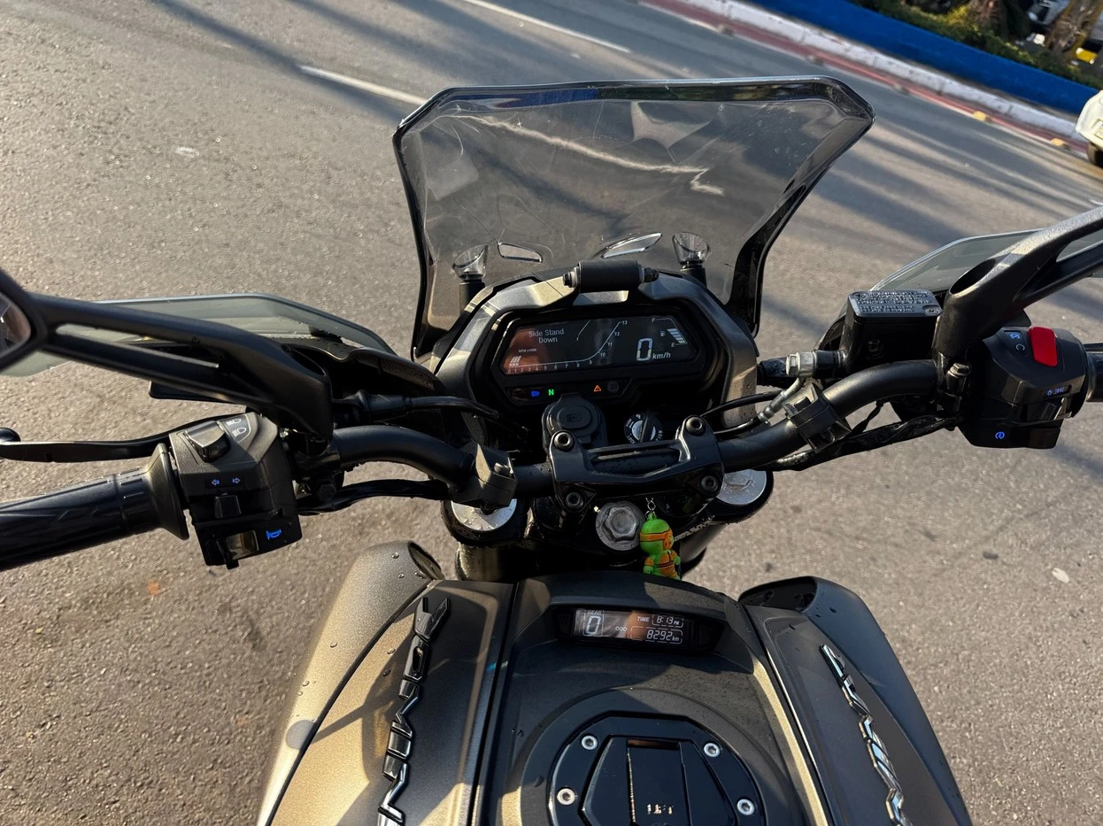 BAJAJ DOMINAR 400