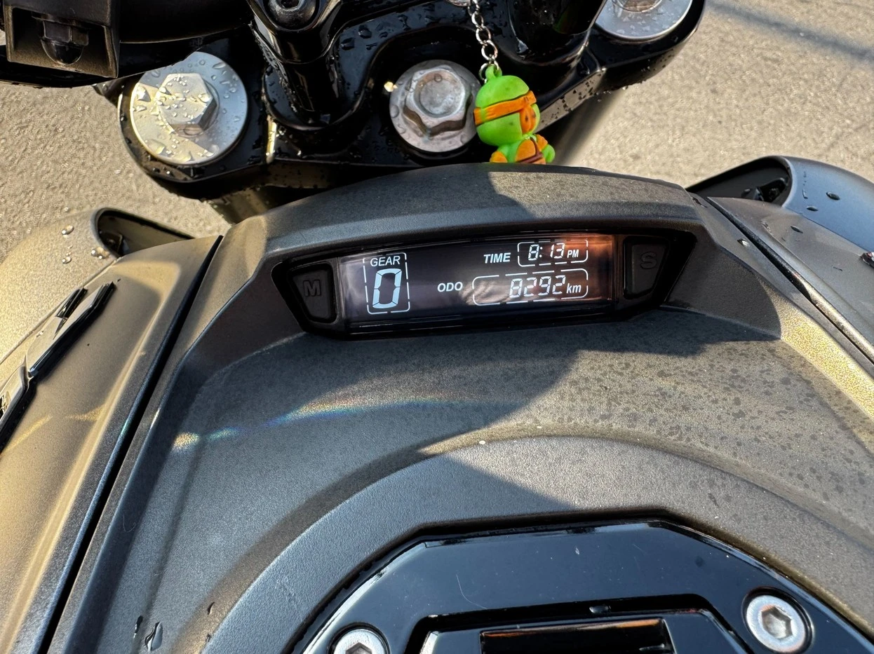 BAJAJ DOMINAR 400