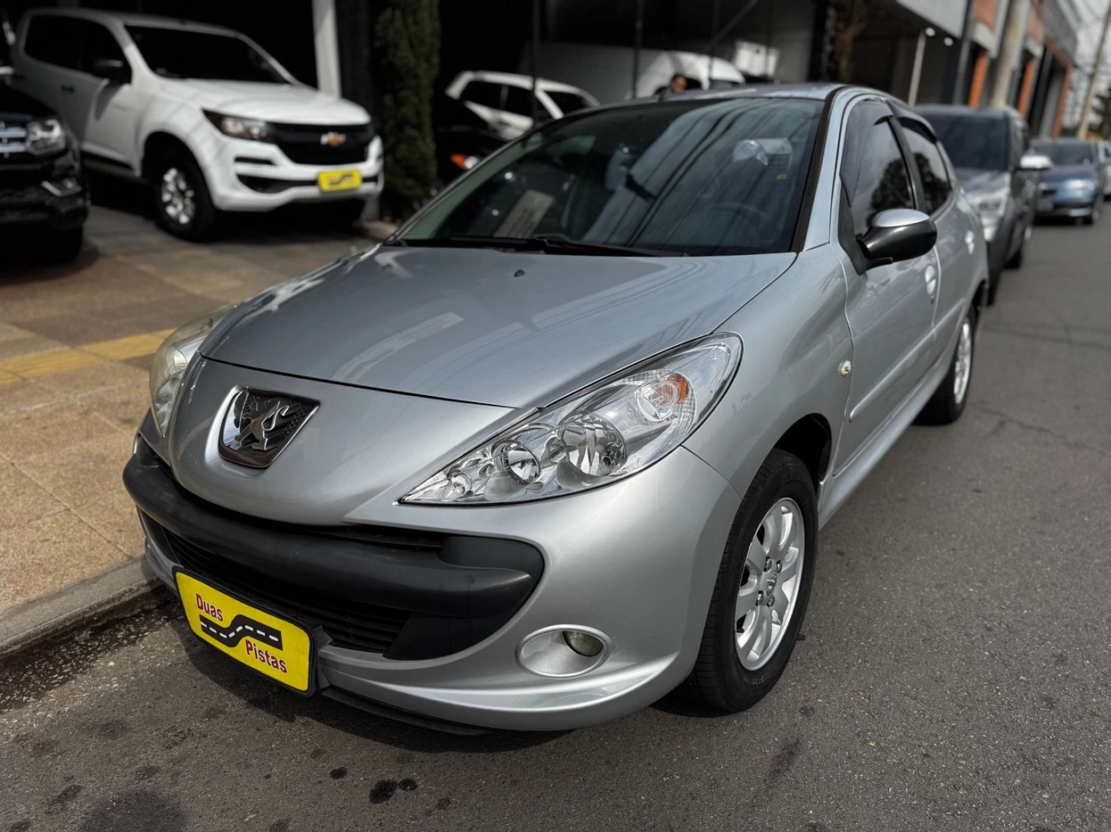 PEUGEOT 207