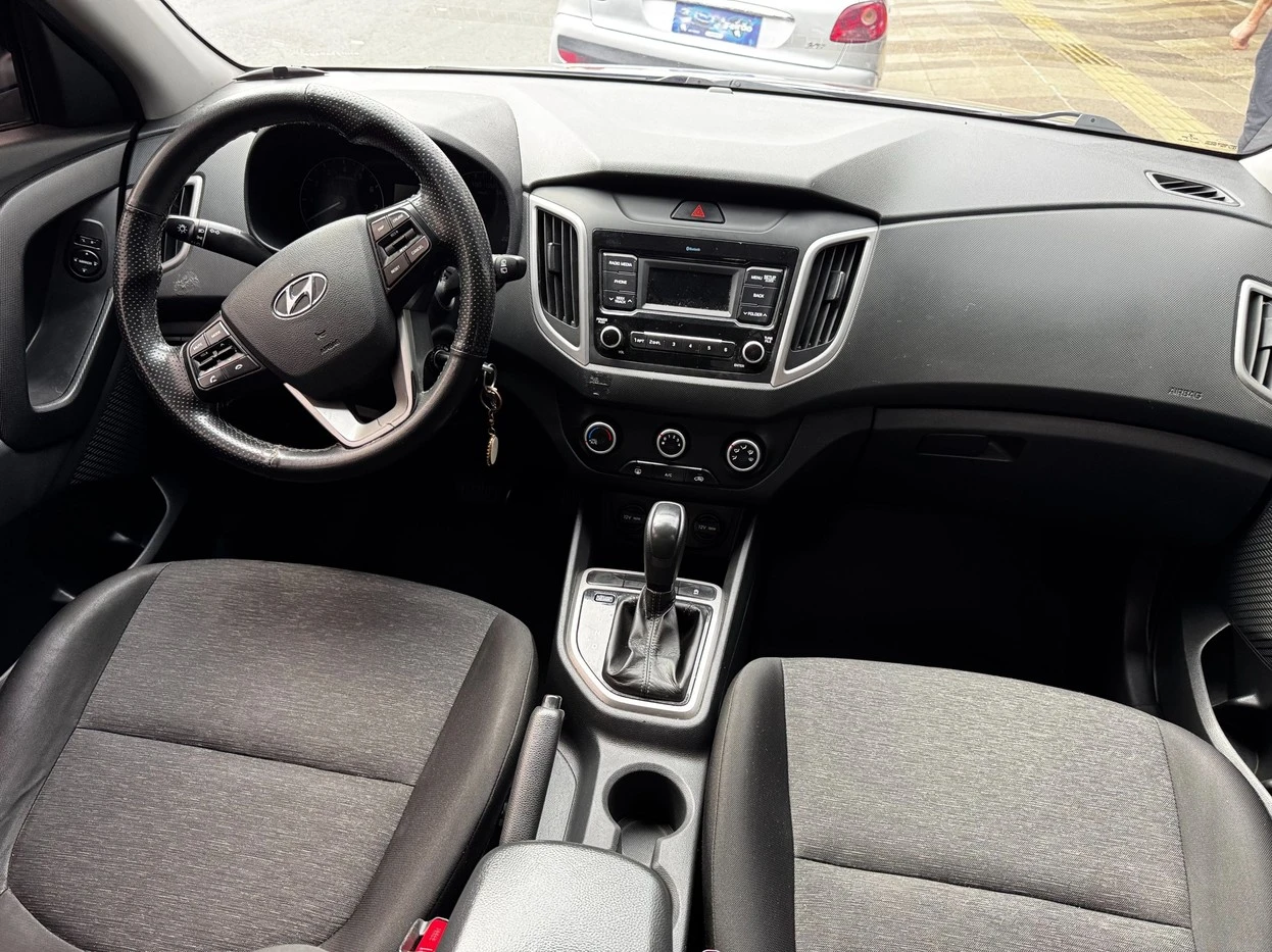 HYUNDAI CRETA