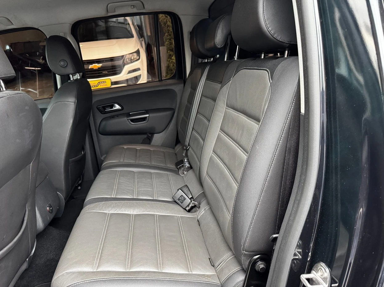 VOLKSWAGEN AMAROK