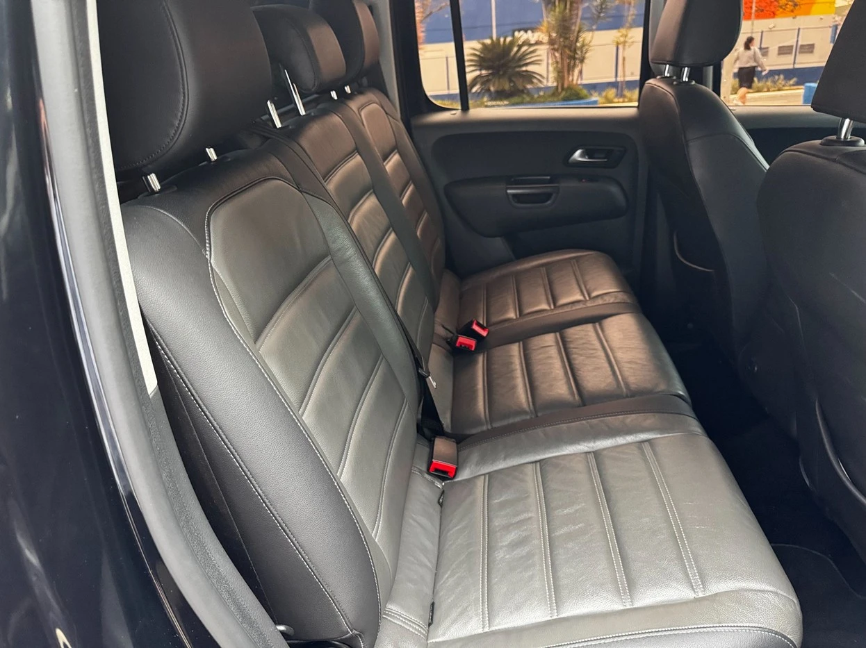 VOLKSWAGEN AMAROK