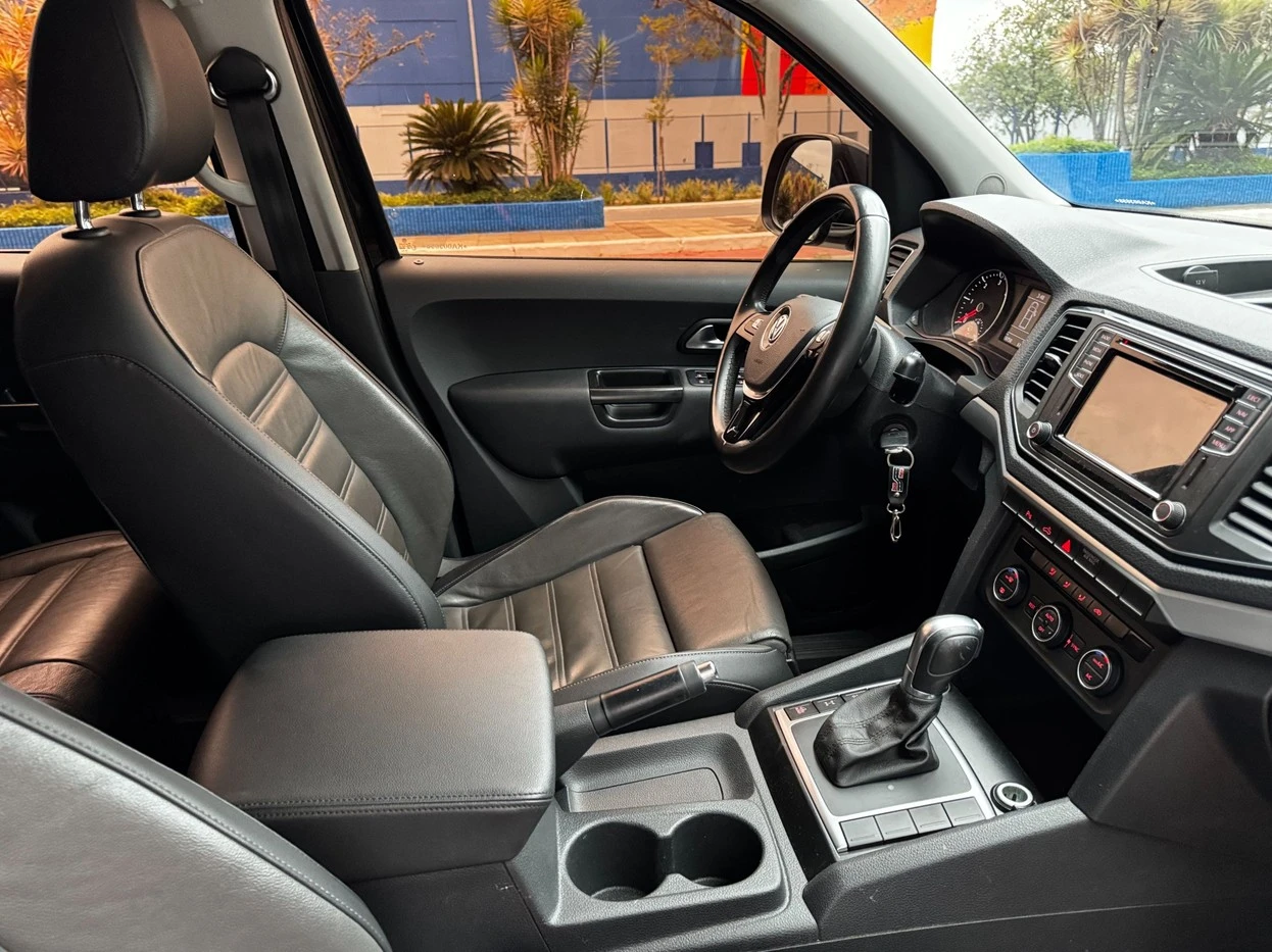 VOLKSWAGEN AMAROK