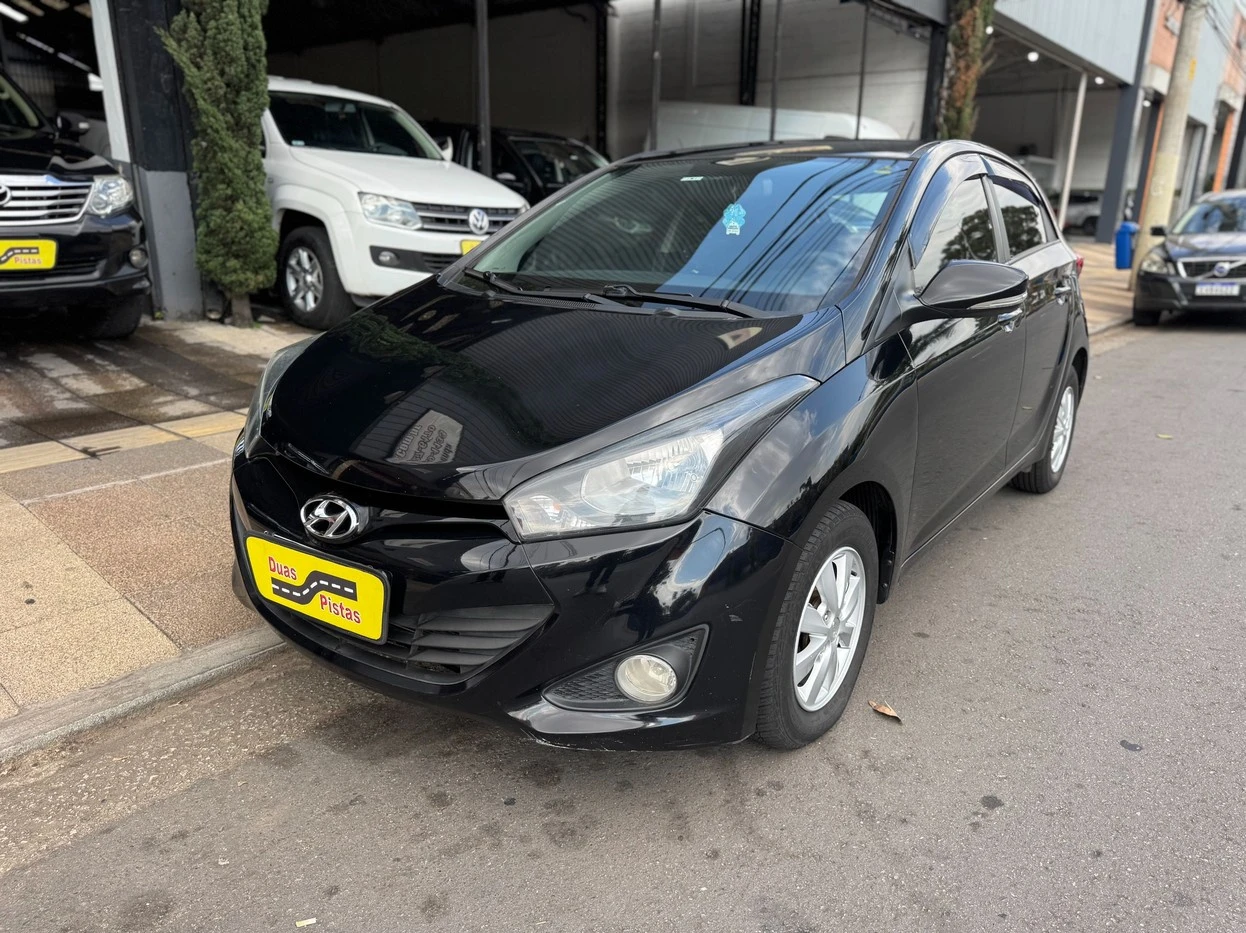 HYUNDAI HB20