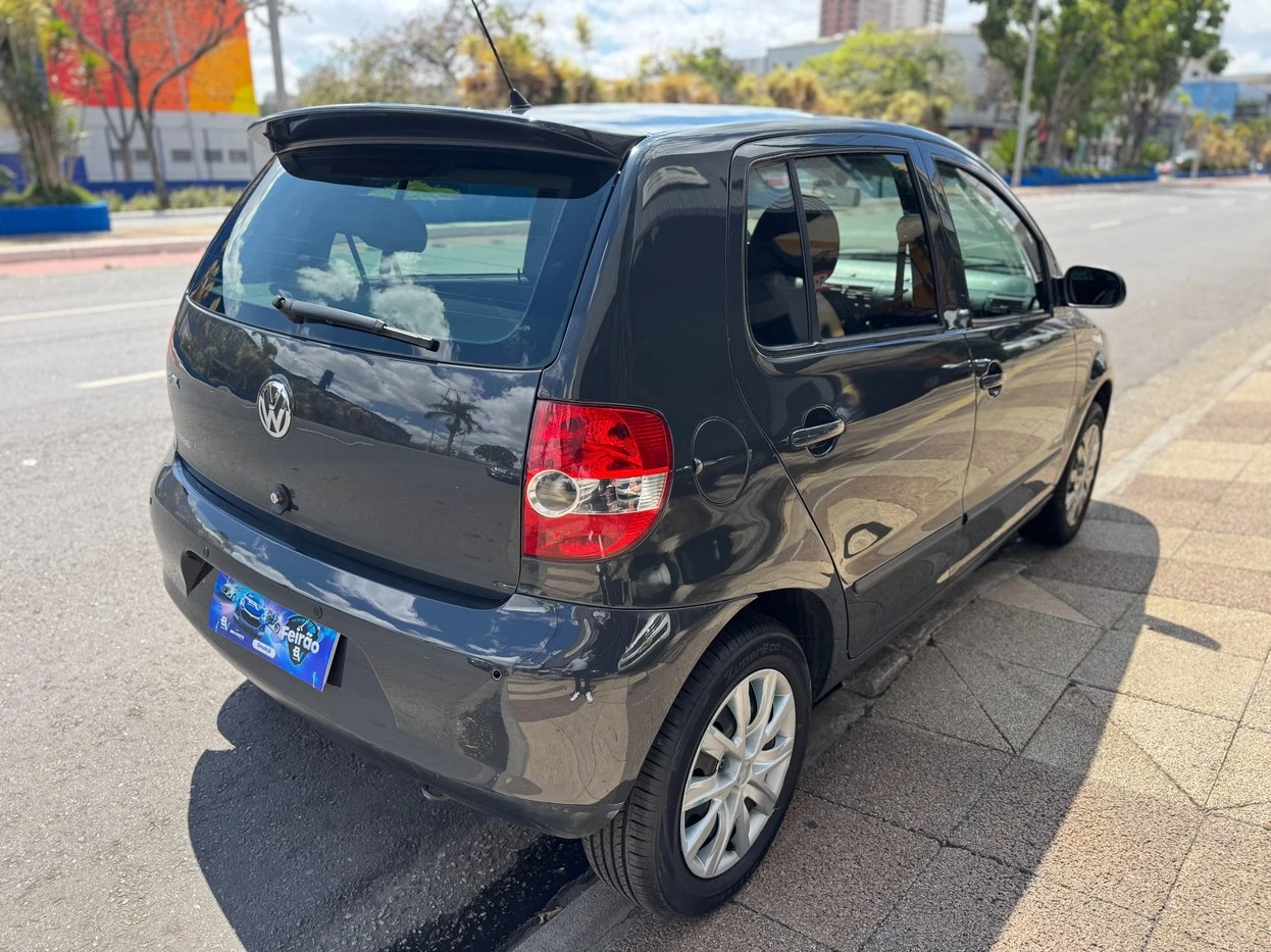 VOLKSWAGEN FOX