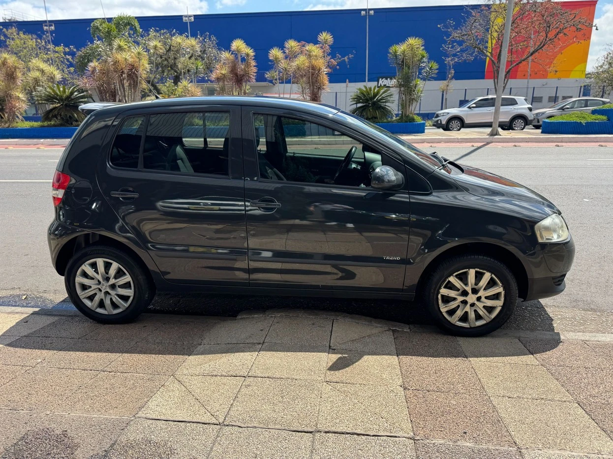 VOLKSWAGEN FOX