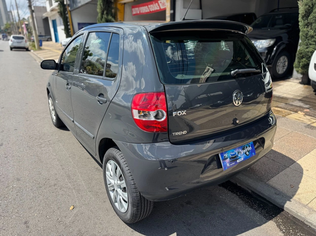 VOLKSWAGEN FOX