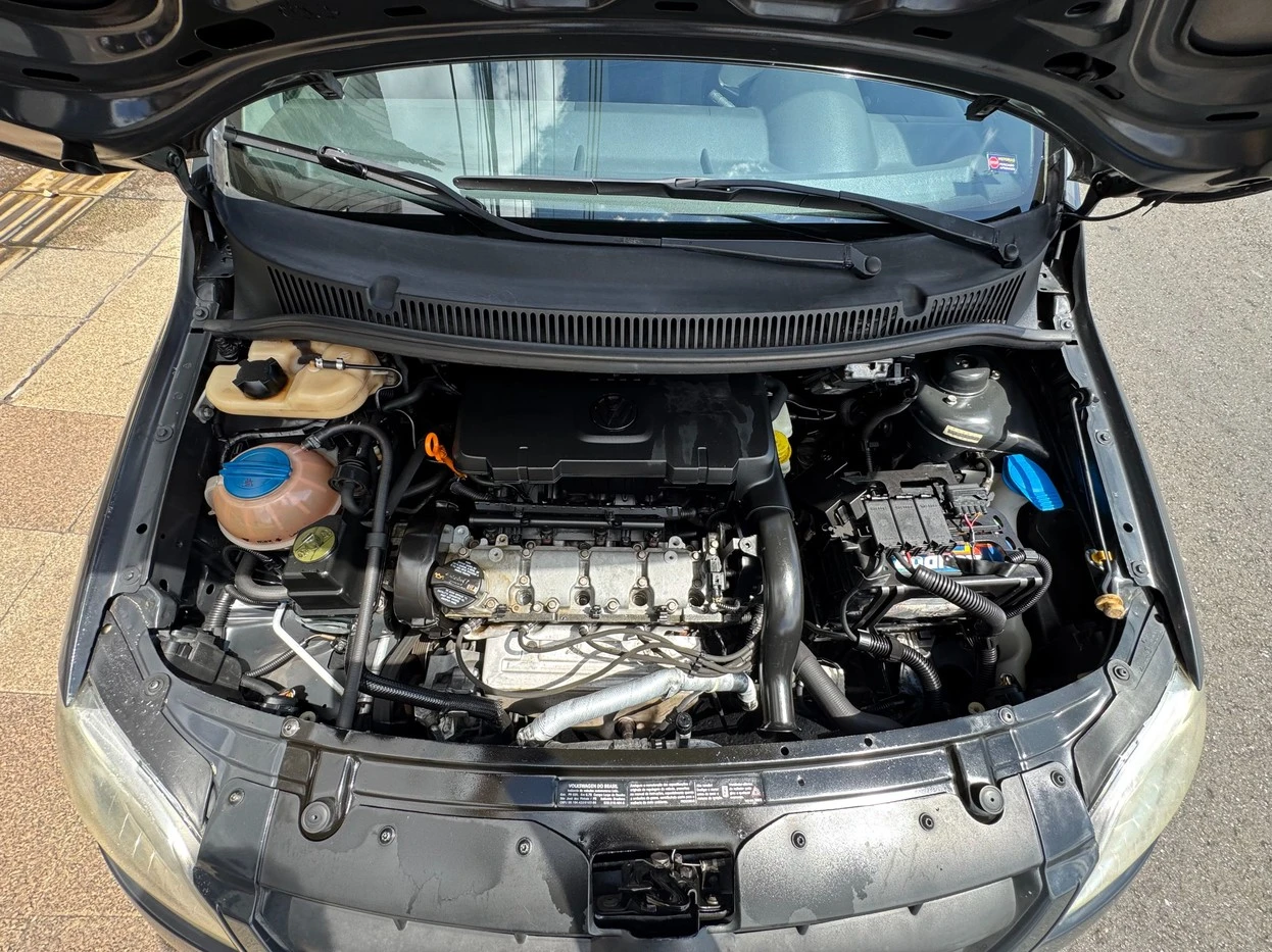 VOLKSWAGEN FOX
