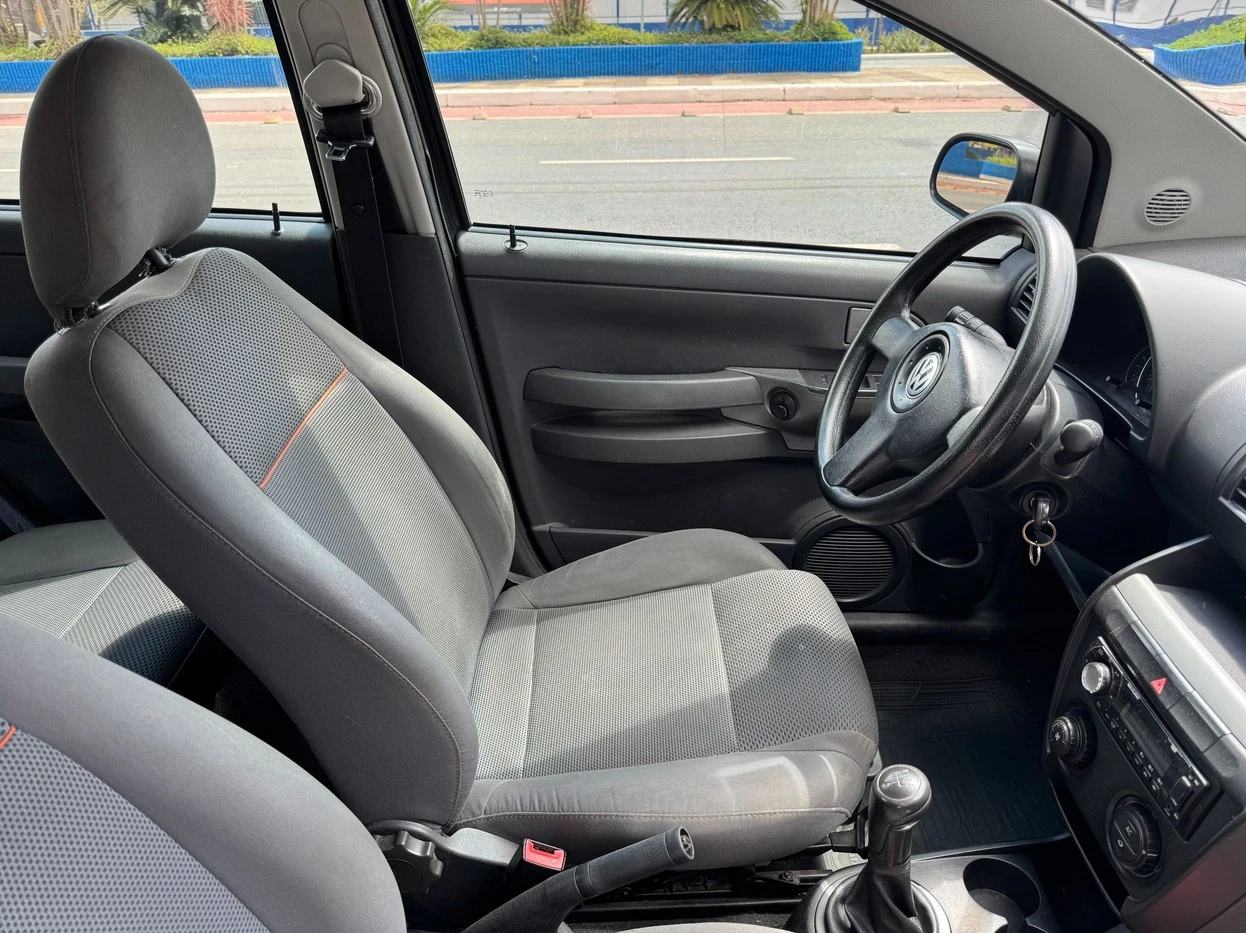 VOLKSWAGEN FOX