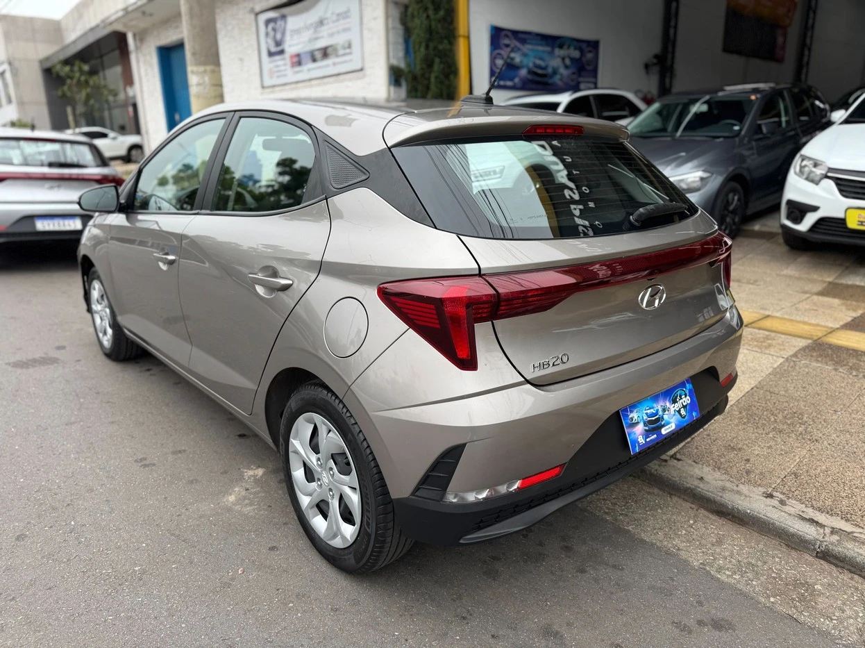 HYUNDAI HB20