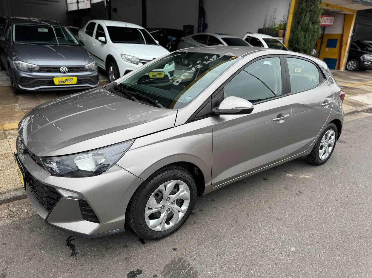 HYUNDAI HB20