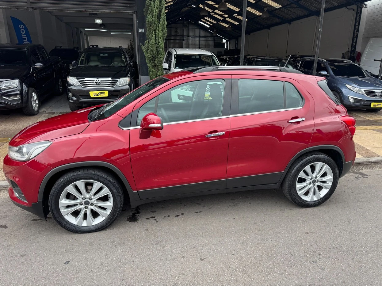 CHEVROLET TRACKER