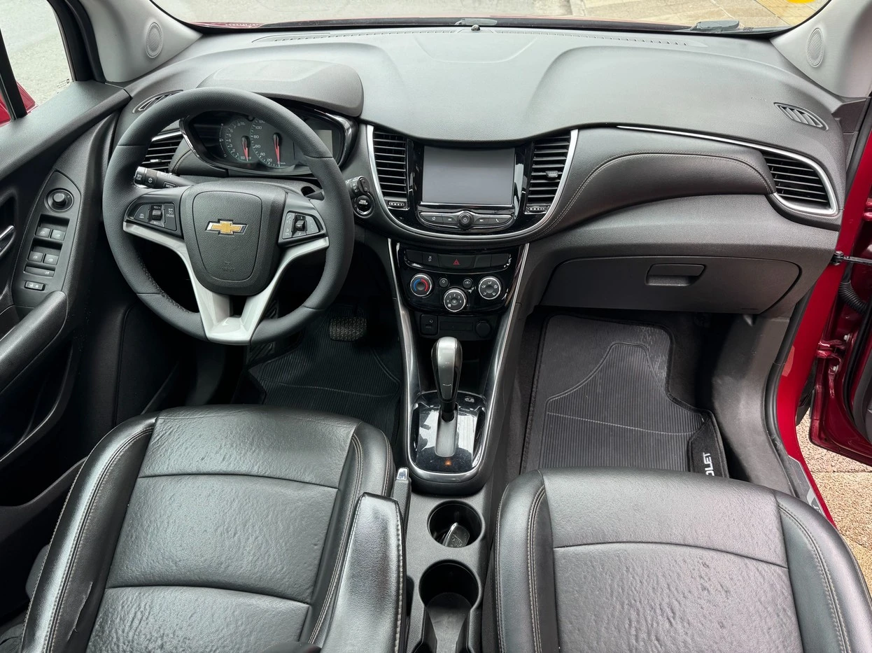 CHEVROLET TRACKER