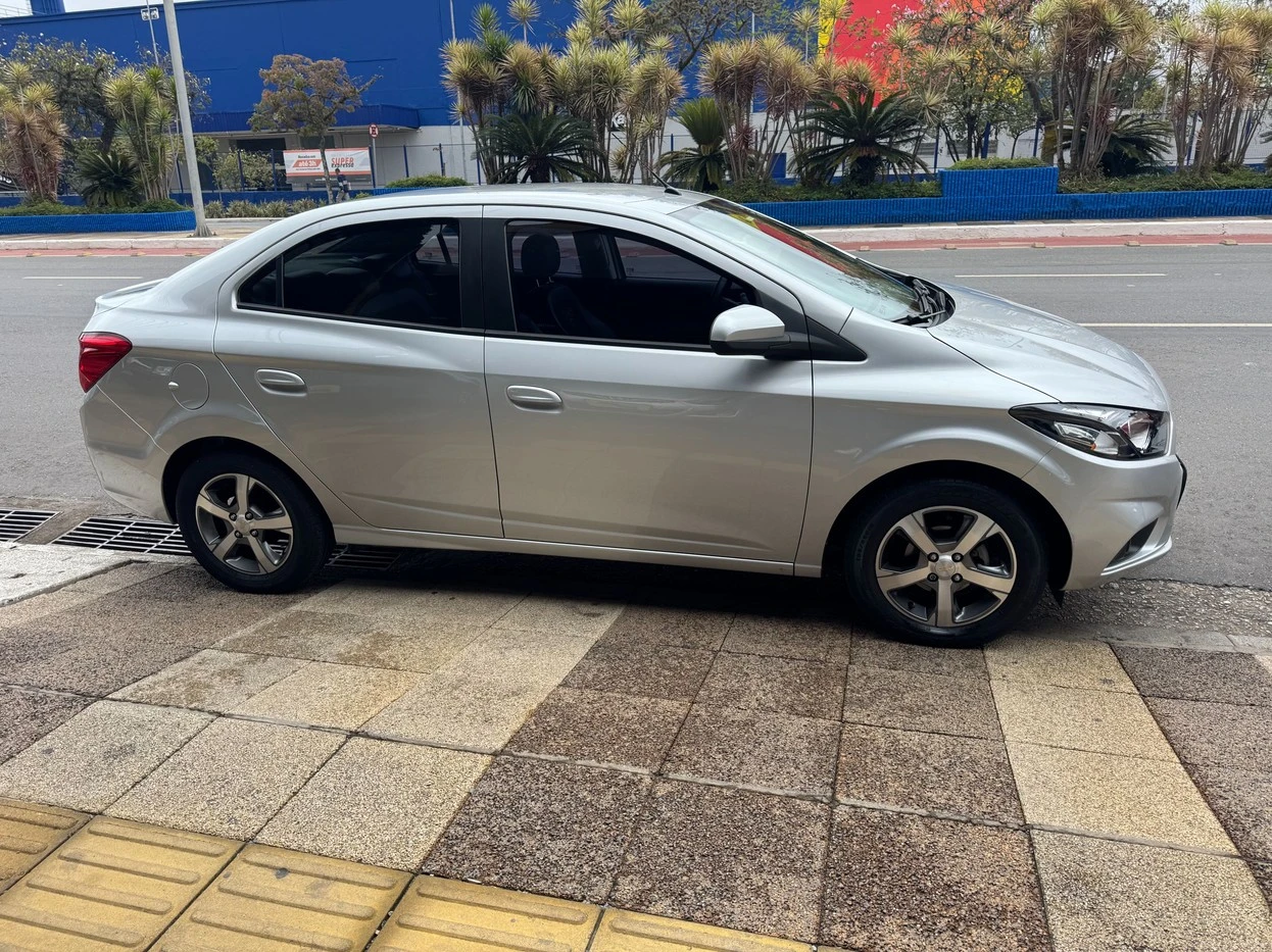 CHEVROLET PRISMA