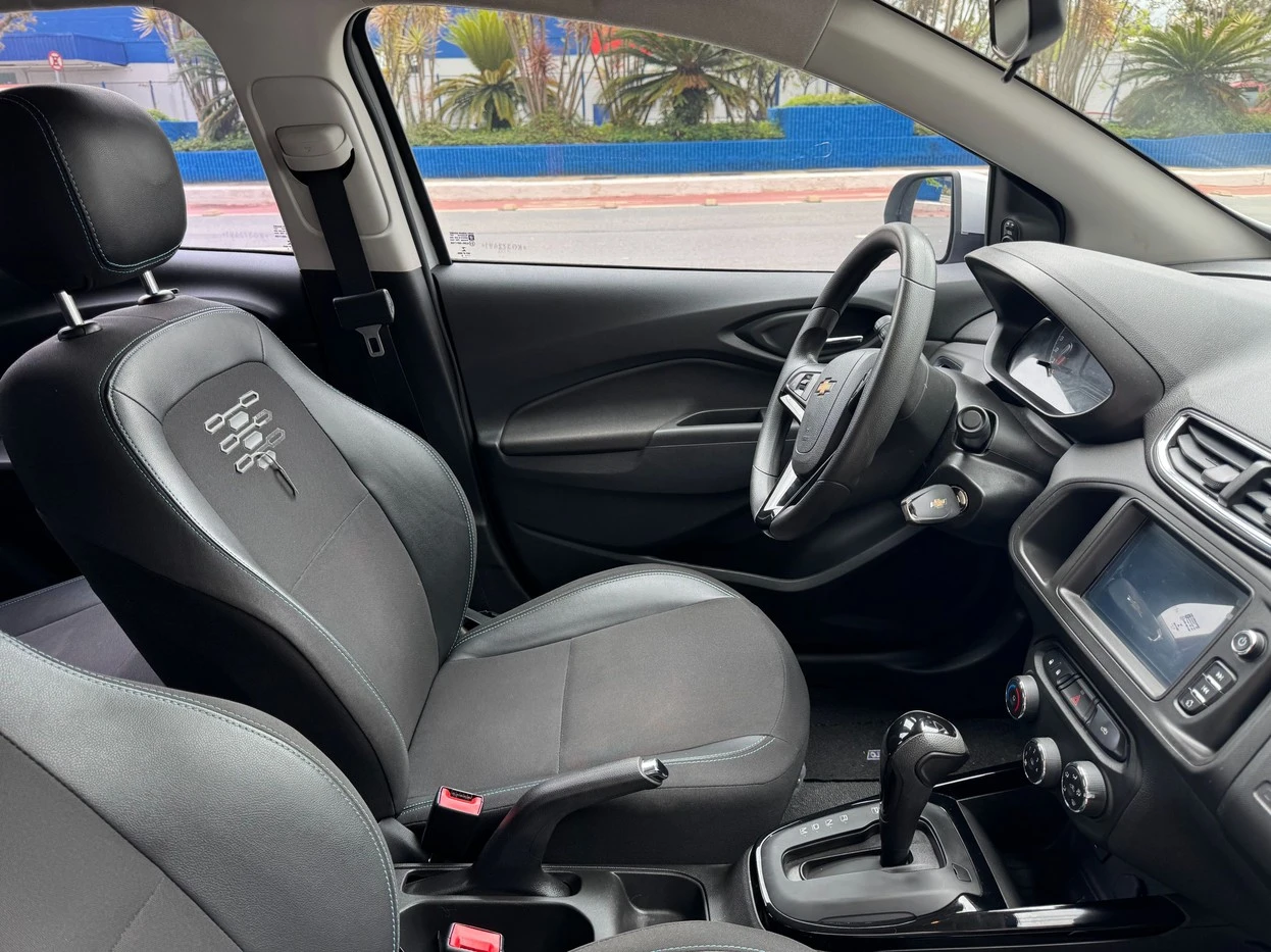 CHEVROLET PRISMA