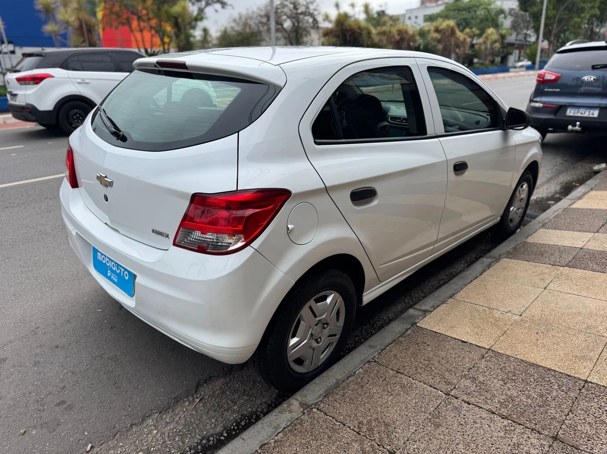 CHEVROLET ONIX