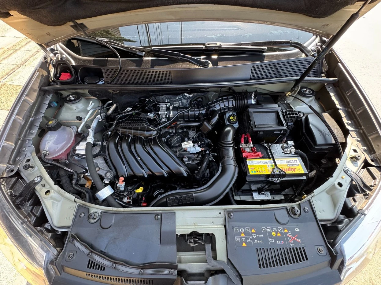 RENAULT LOGAN