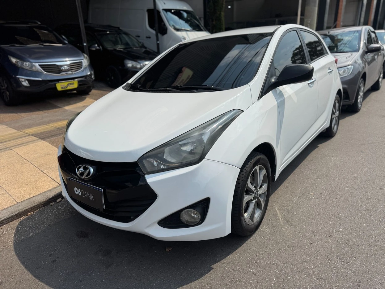 HYUNDAI HB20
