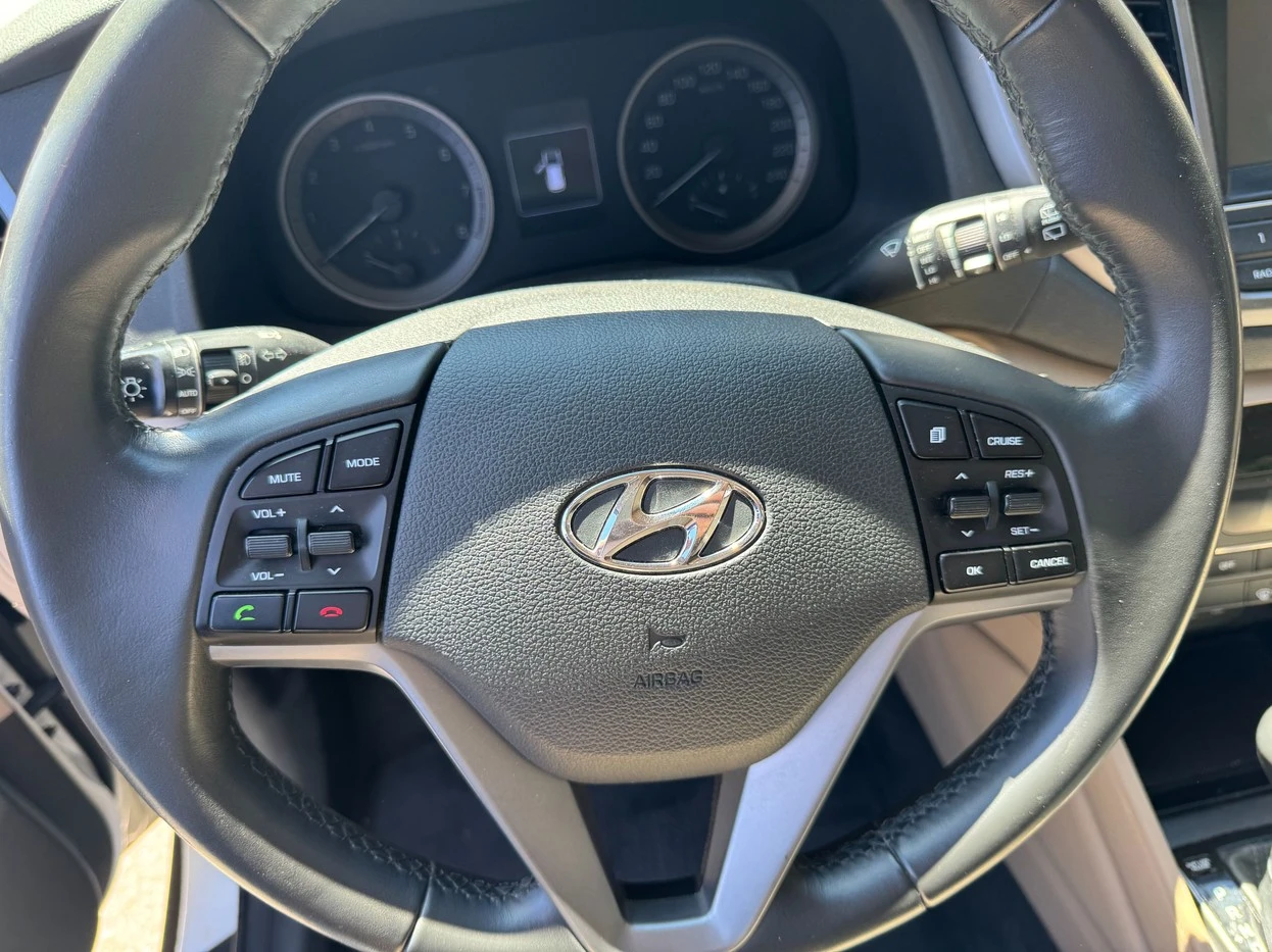 HYUNDAI TUCSON