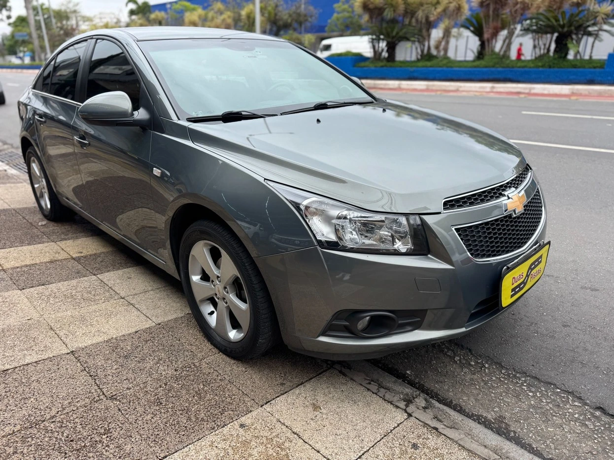 CHEVROLET CRUZE